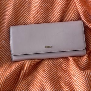 FURLA SOFT PINK WALLET